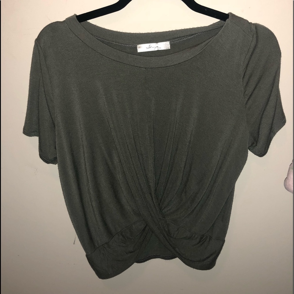 Green twist top